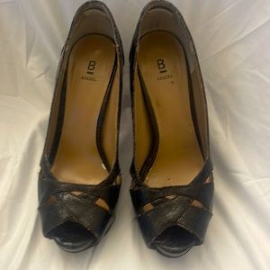 BAKER Black 3 1/2 inch peep toe heel